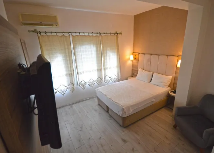 The Hotel 48